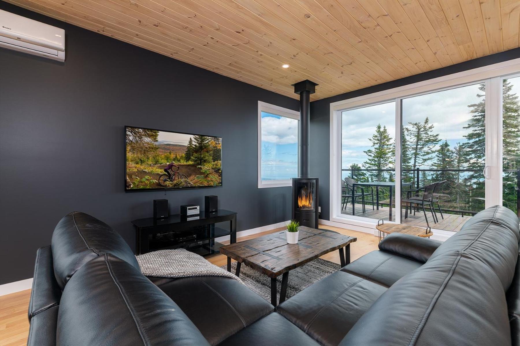 Les Chalets Du Massif De Charlevoix プティット・リヴィエール・サン・フランソワ 部屋 写真